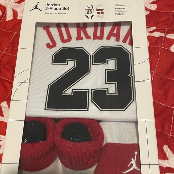Jordan 3 piece set - Picture 1 of 1